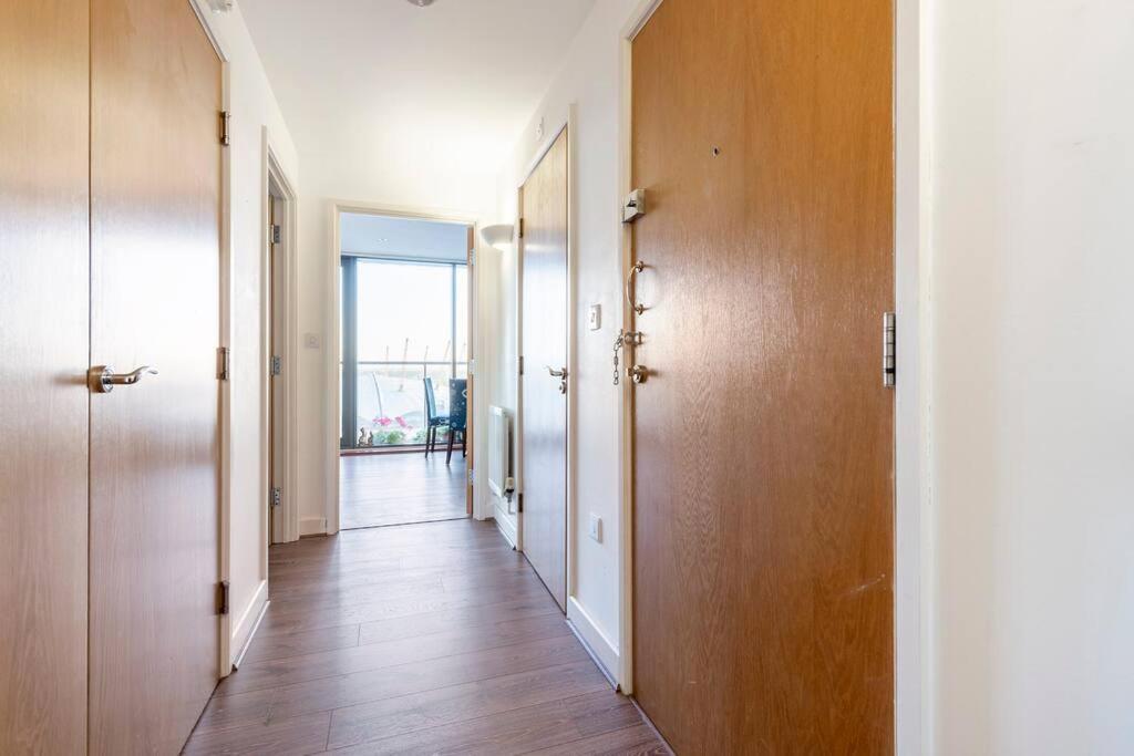 London Skylineviews 2 Bed 2 Bath Flat Near Canary Wharf, O2 & Excel Ngoại thất bức ảnh