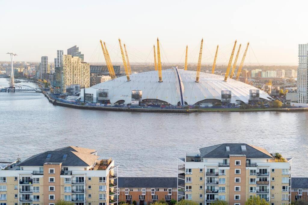 London Skylineviews 2 Bed 2 Bath Flat Near Canary Wharf, O2 & Excel Ngoại thất bức ảnh