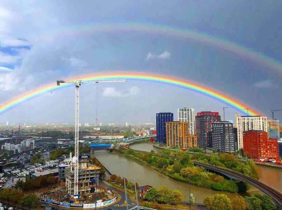 London Skylineviews 2 Bed 2 Bath Flat Near Canary Wharf, O2 & Excel Ngoại thất bức ảnh