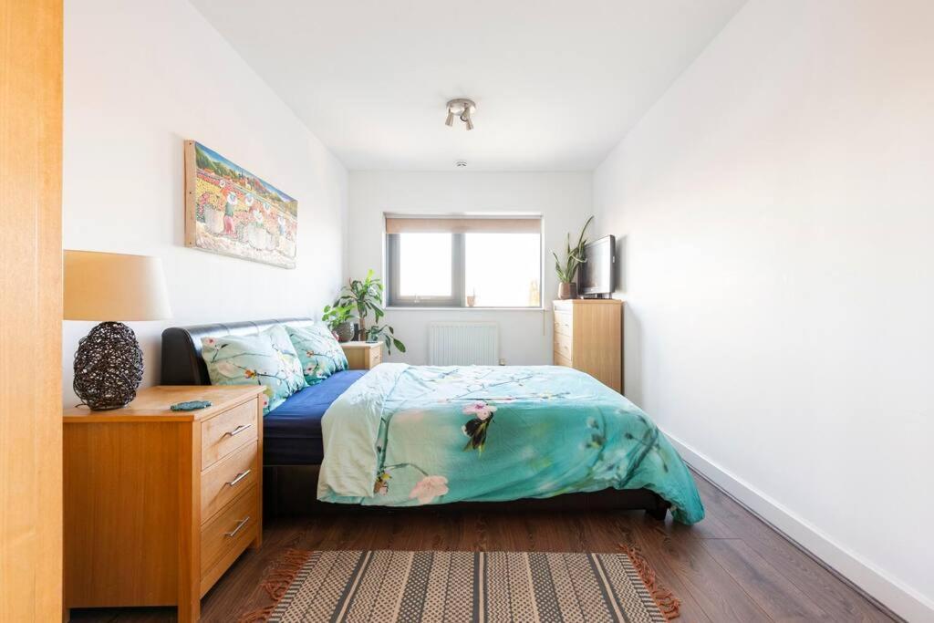 London Skylineviews 2 Bed 2 Bath Flat Near Canary Wharf, O2 & Excel Ngoại thất bức ảnh